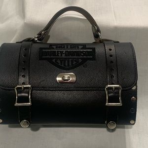 Harley Davidson leather small barrel bag